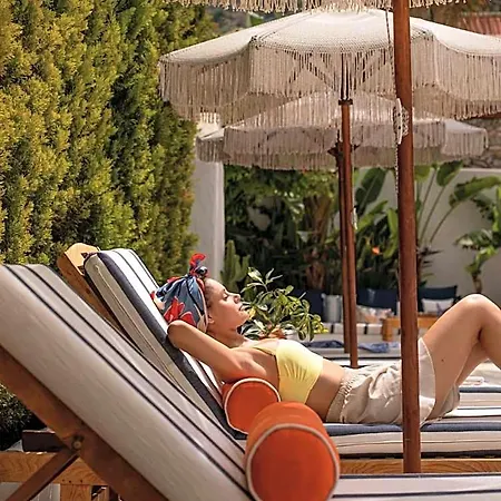 Kassandra Hotel