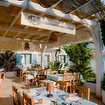 Hotel Kassandra 4*
