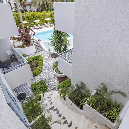 Hotel Kassandra 4*