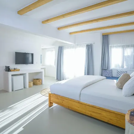 Kassandra Hotel 4*